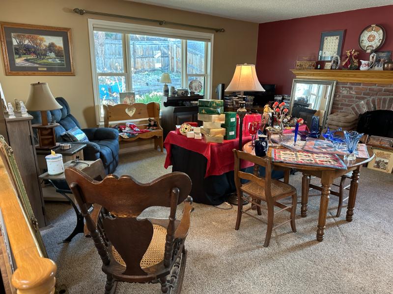 Sale Photo Thumbnail #133