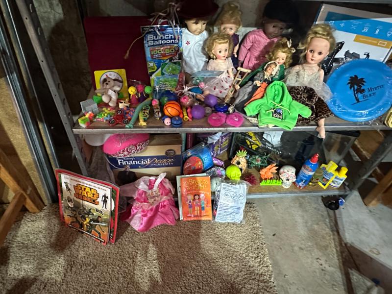 Sale Photo Thumbnail #182