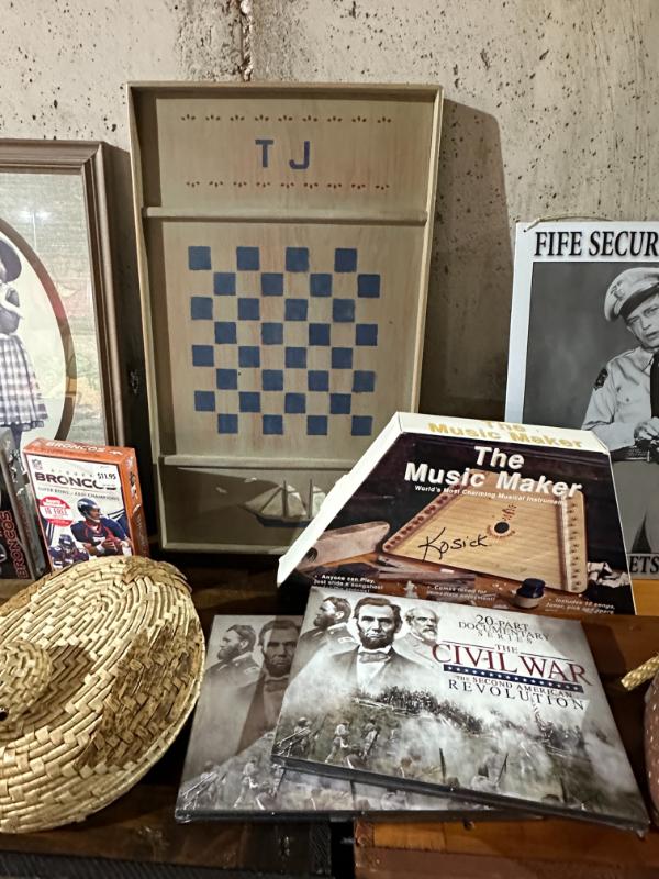 Sale Photo Thumbnail #197