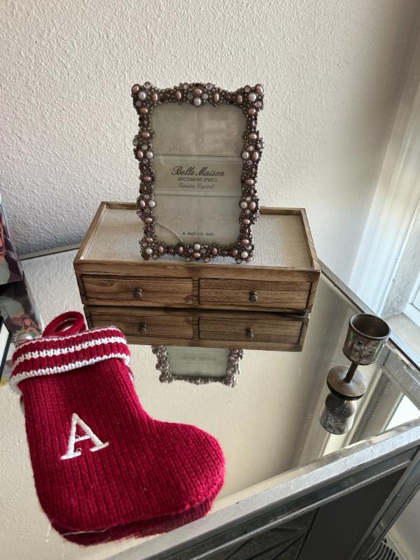 Sale Photo Thumbnail #404