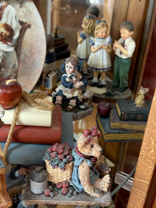 Sale Photo Thumbnail #63