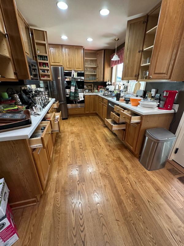 Sale Photo Thumbnail #90