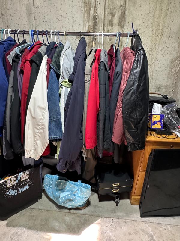 Sale Photo Thumbnail #174