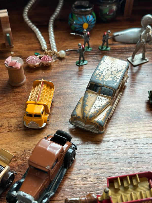 Sale Photo Thumbnail #21