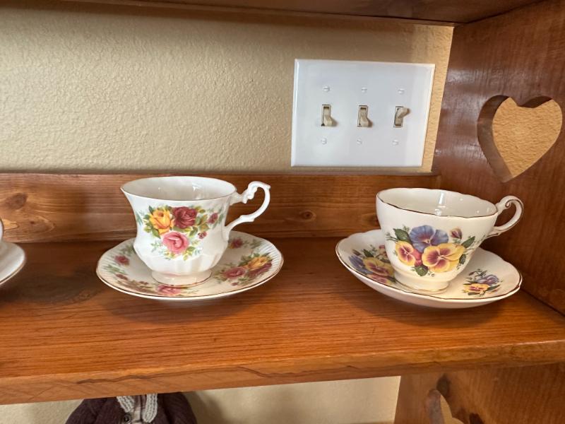 Sale Photo Thumbnail #33