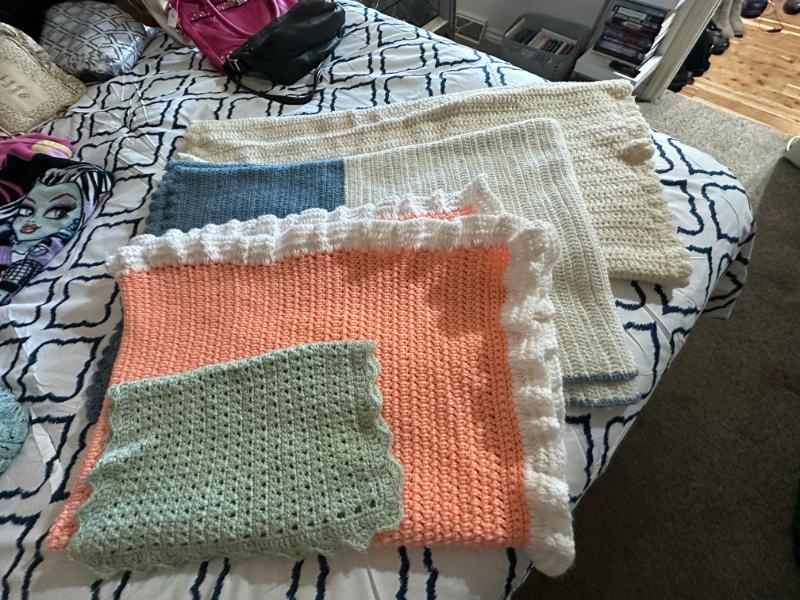 Sale Photo Thumbnail #391