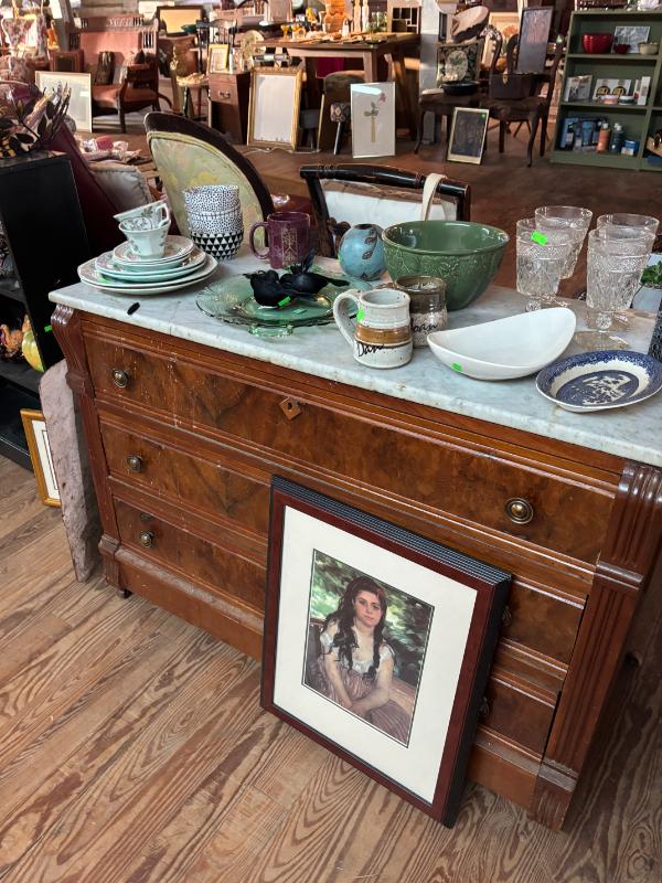 Sale Photo Thumbnail #95