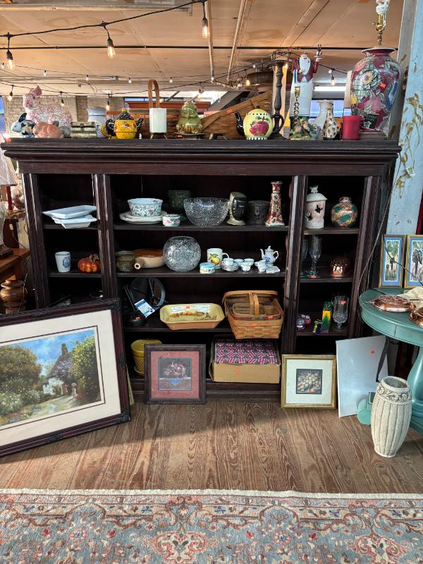 Sale Photo Thumbnail #106