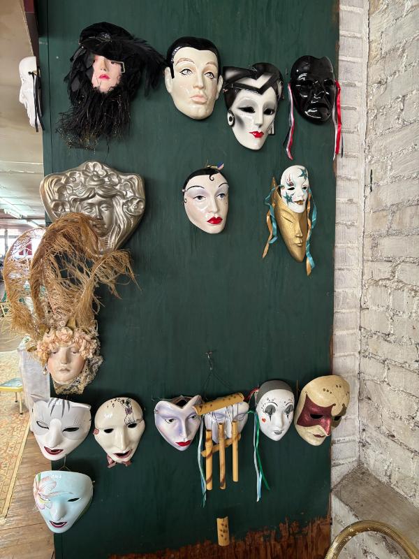 Sale Photo Thumbnail #4