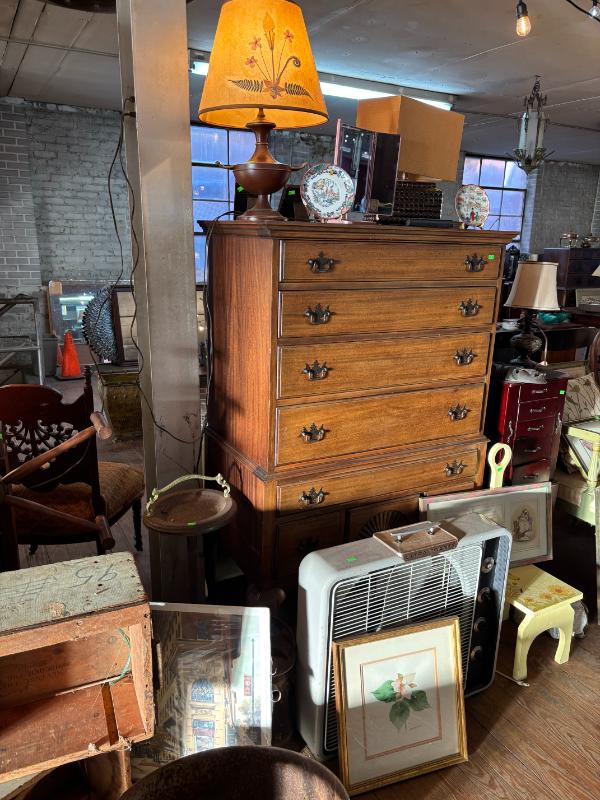 Sale Photo Thumbnail #76