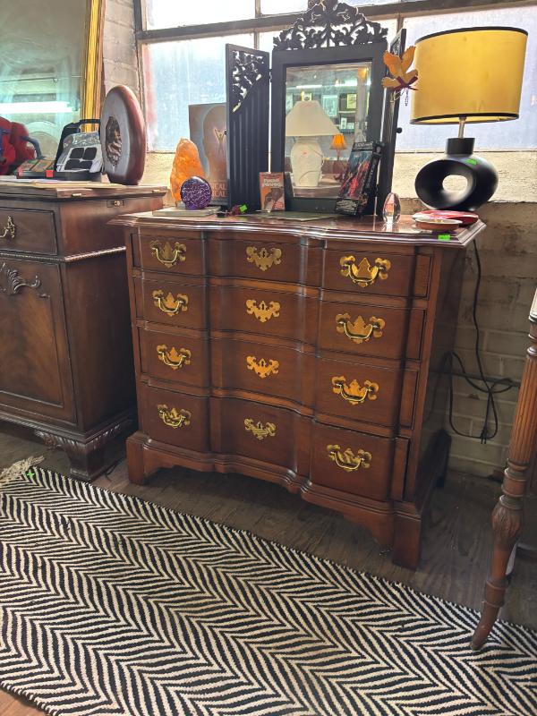 Sale Photo Thumbnail #32