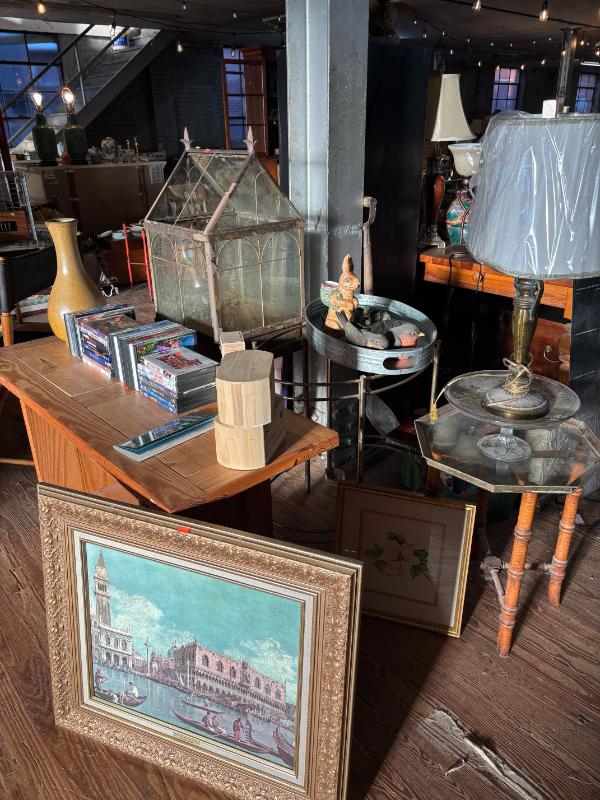 Sale Photo Thumbnail #109