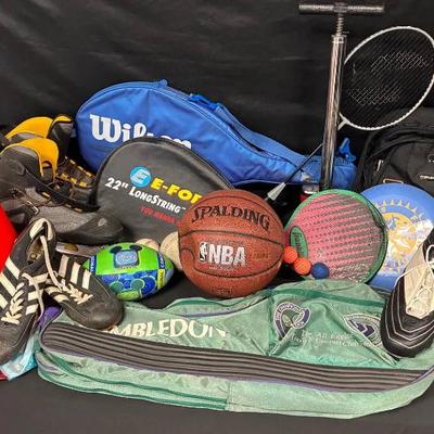 Dw132 sporting goods mystery lot