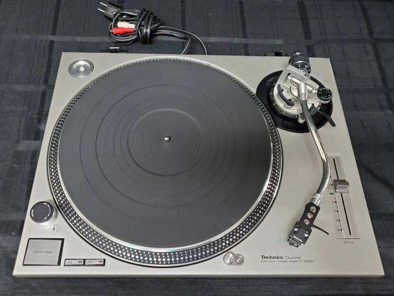 Dw188v technics sl 1200mk2 turntable
