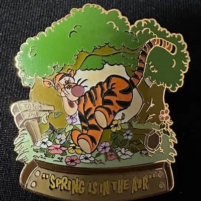 Disney Tigger Seasonal Series Spring Pin- Limited Edition Of 5000