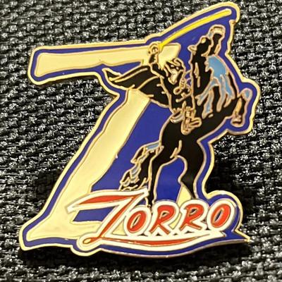 Zorro Disney Pin Limited Edition Of 5,000 (2)
