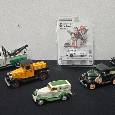 GREENLIGHT, ERTL, ARKO, NEW RAY, ON MARK INTL'/COVINGTONS & FORD Collectible Metal Trucks