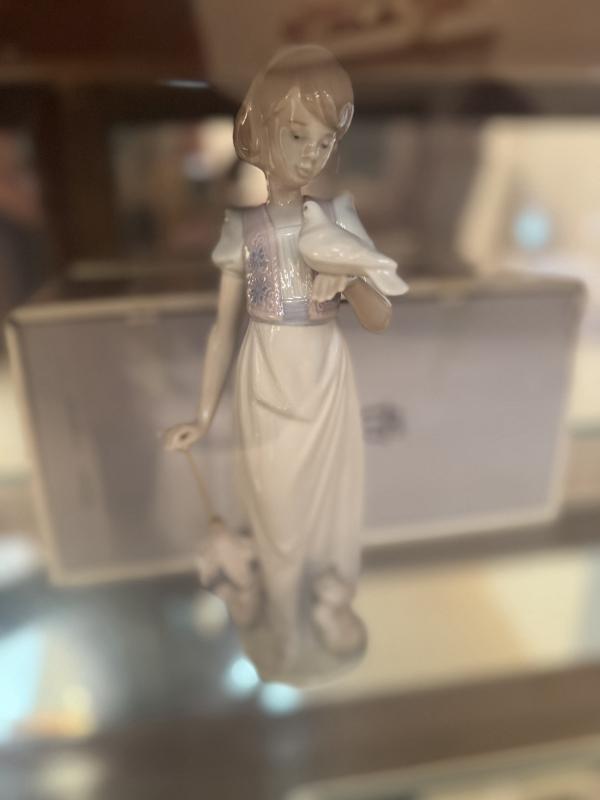 Sale Photo Thumbnail #38