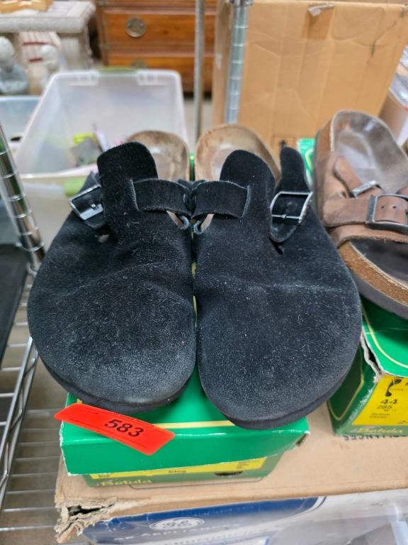 Sale Photo Thumbnail #132