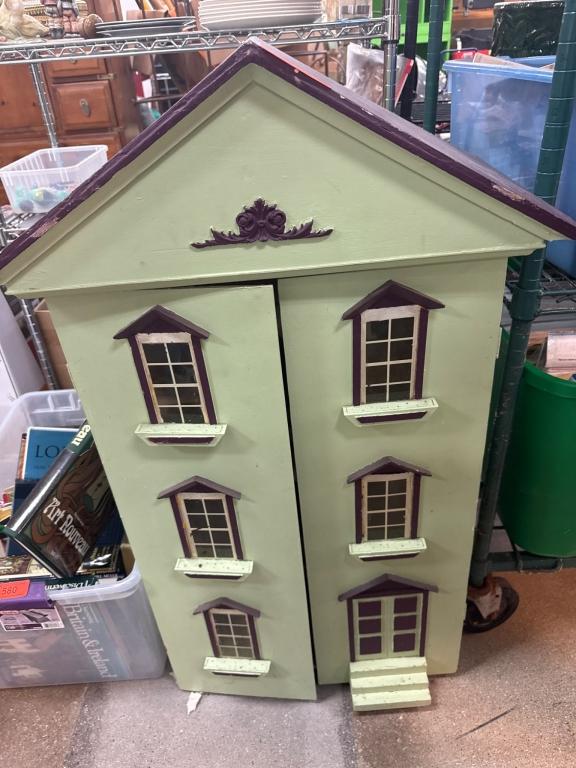 Sale Photo Thumbnail #128