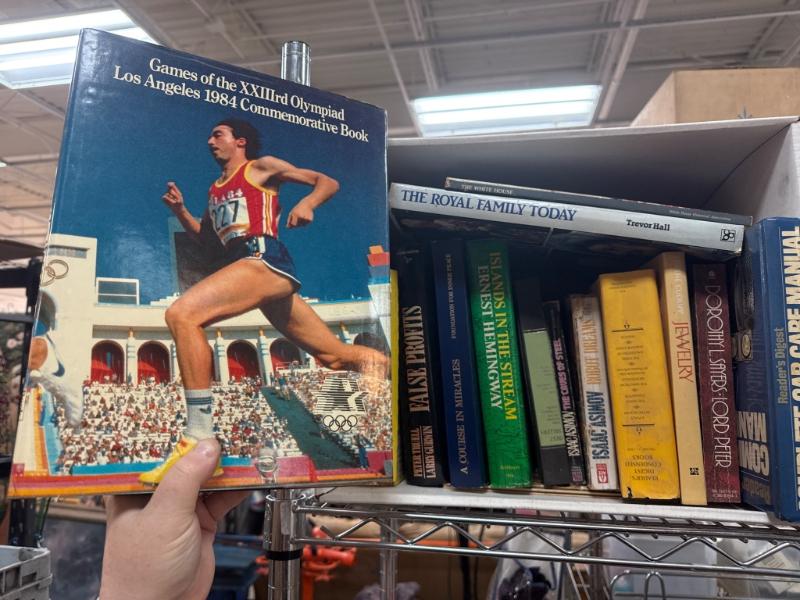 Sale Photo Thumbnail #142