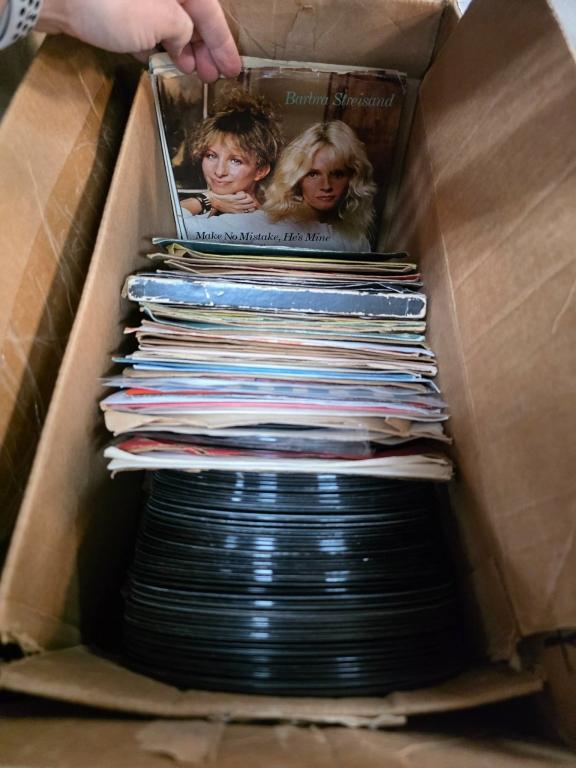 Sale Photo Thumbnail #198