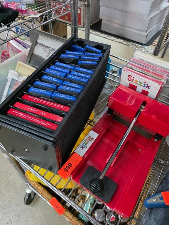 Sale Photo Thumbnail #214