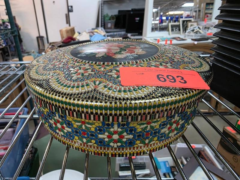 Sale Photo Thumbnail #241