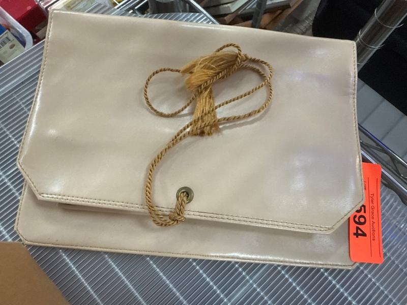 Sale Photo Thumbnail #143