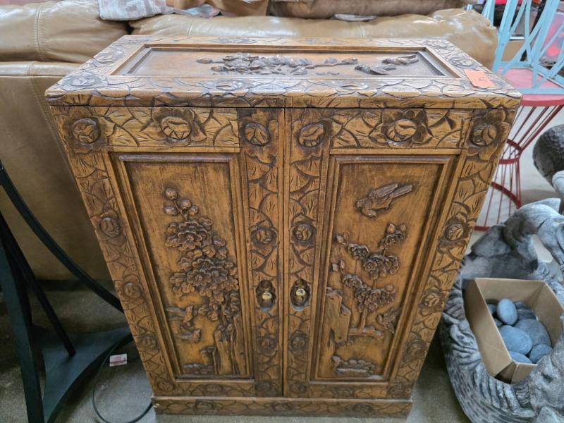 Sale Photo Thumbnail #287