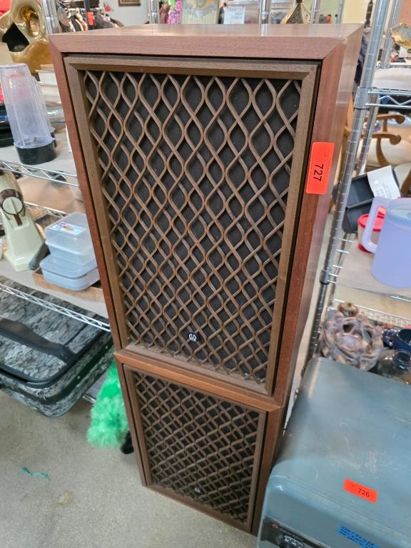 Sale Photo Thumbnail #275