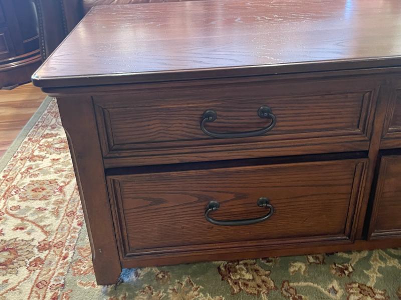 Sale Photo Thumbnail #607