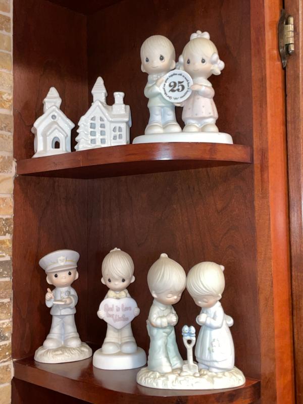 Sale Photo Thumbnail #319