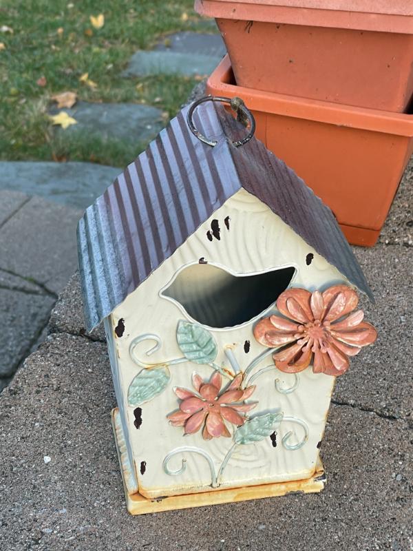 Sale Photo Thumbnail #663