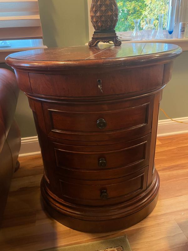 Sale Photo Thumbnail #589