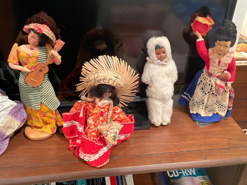 Sale Photo Thumbnail #711