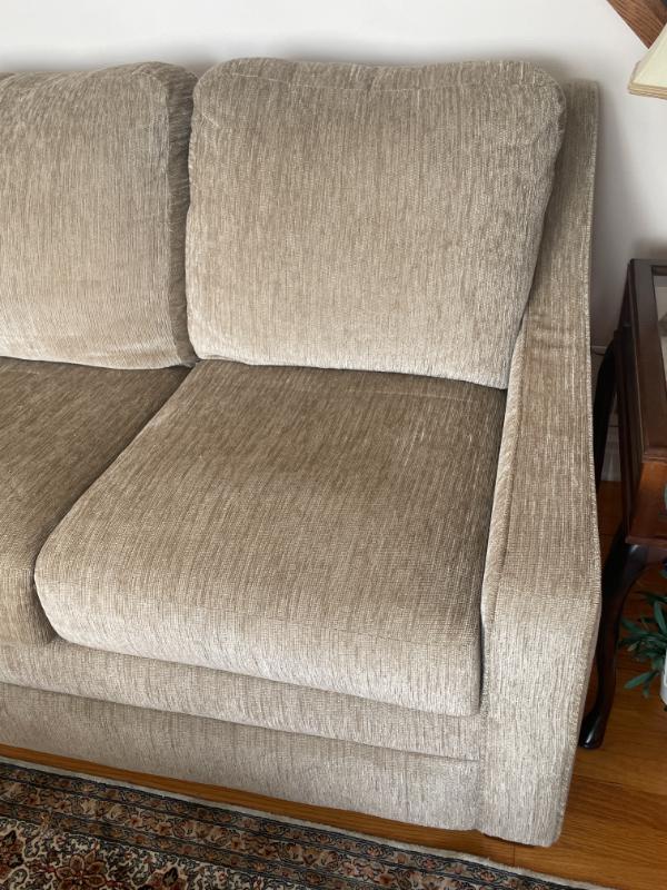 Sale Photo Thumbnail #559