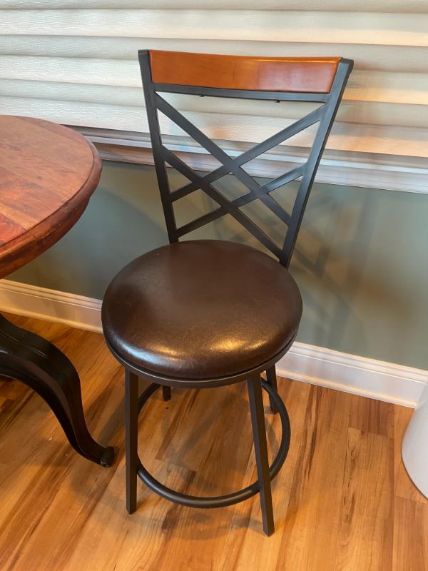 Sale Photo Thumbnail #574