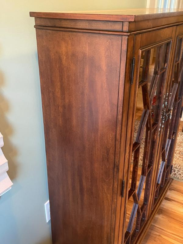 Sale Photo Thumbnail #586