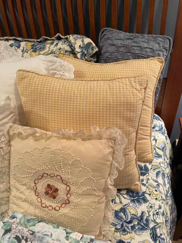 Sale Photo Thumbnail #780