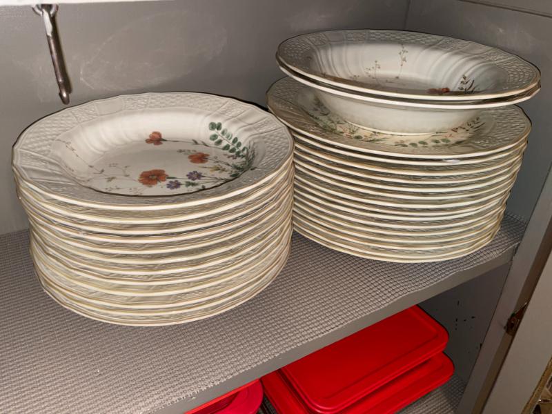 Sale Photo Thumbnail #342