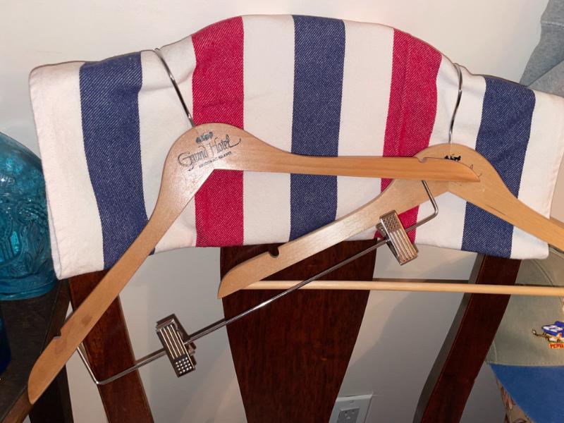 Sale Photo Thumbnail #845