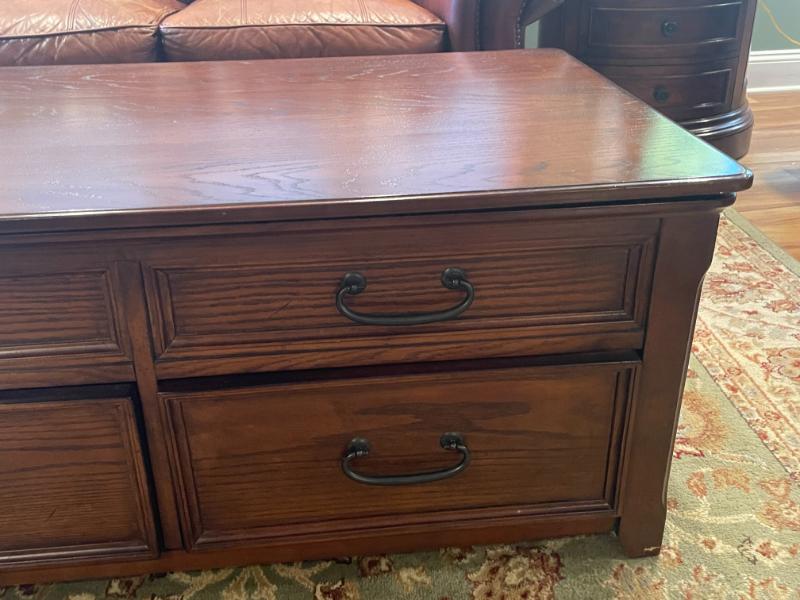 Sale Photo Thumbnail #608