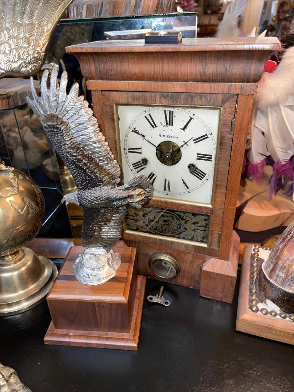 Sale Photo Thumbnail #583