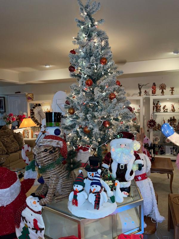 Sale Photo Thumbnail #572