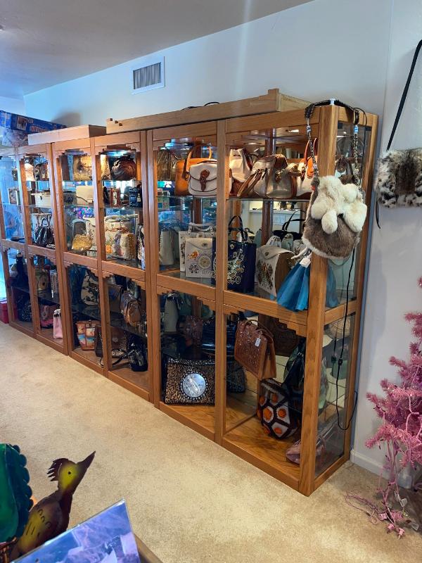 Sale Photo Thumbnail #89