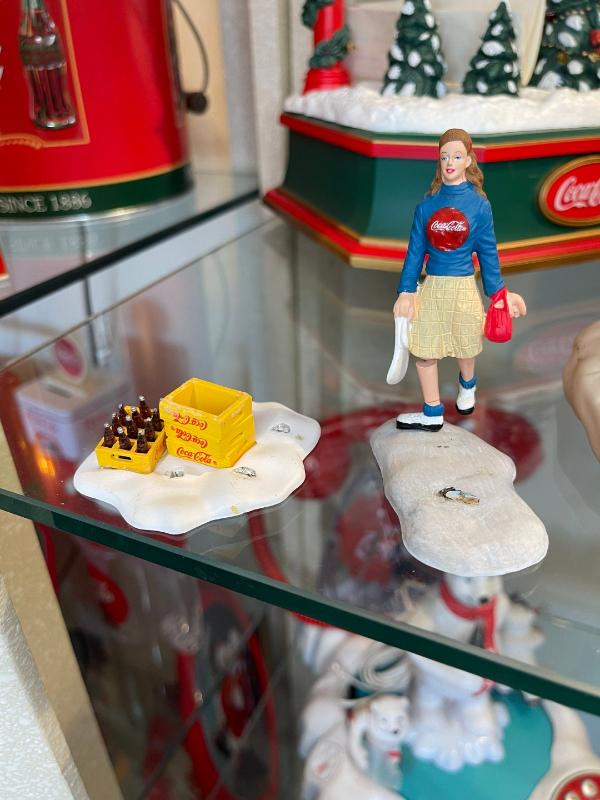 Sale Photo Thumbnail #427