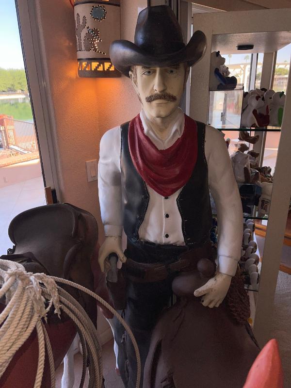 Sale Photo Thumbnail #298