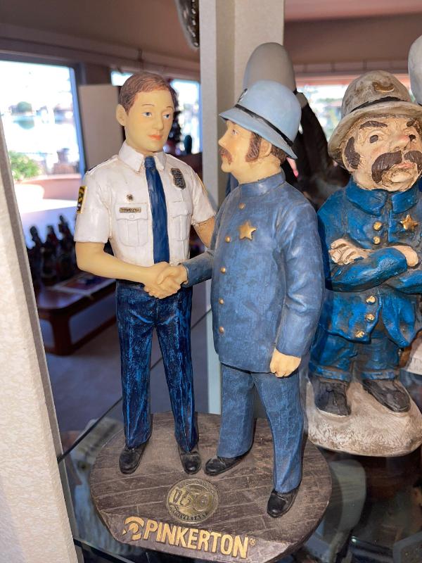 Sale Photo Thumbnail #271