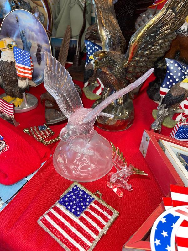 Sale Photo Thumbnail #251